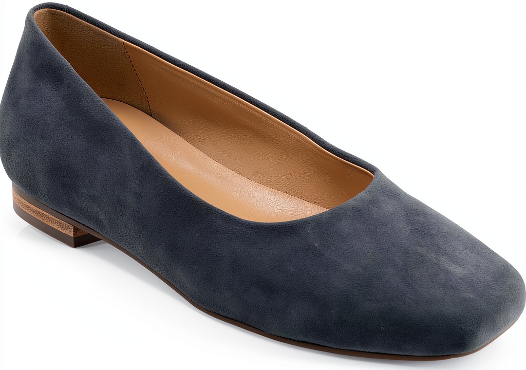 Trotters Honor flats in Smoke Suede color on a neutral background