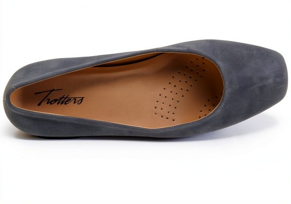 Trotters Honor Flats Womens Square Toe Skimmer Style Shoes-7